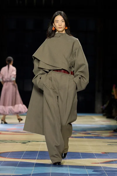 Look 21